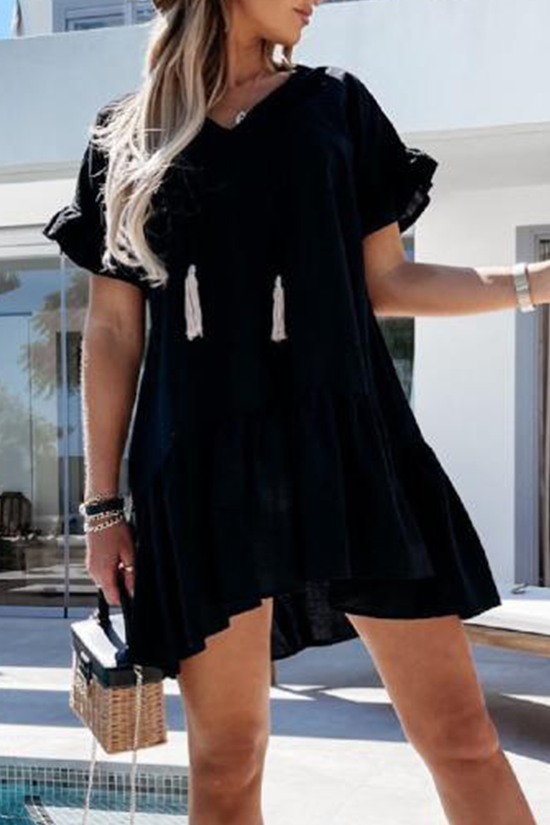 Gracefully Styled Dress for Any Occasion