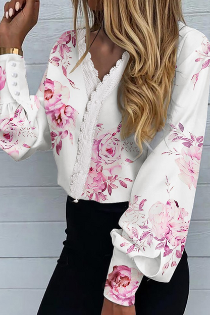Well Tailored Top with a Graceful Silhouette