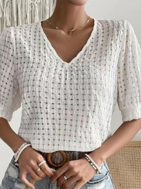 Sophisticated T-Shirt with a Clean Classic Look