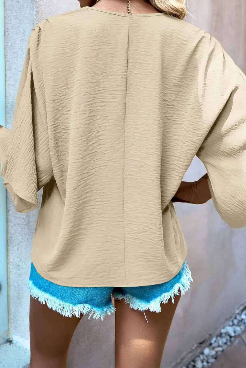 Classic Vintage Blouse with a Flattering Fit