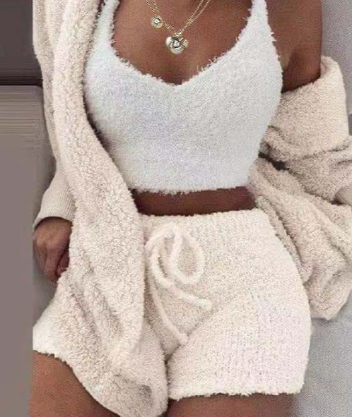 Gracefully Styled Garment for Any Occasion