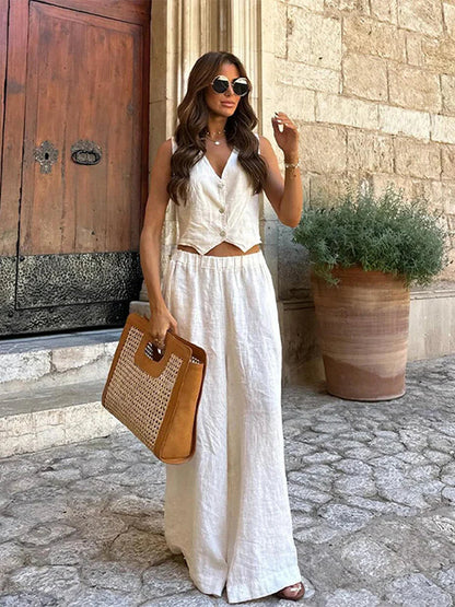 Gracefully Styled Garment for Any Occasion