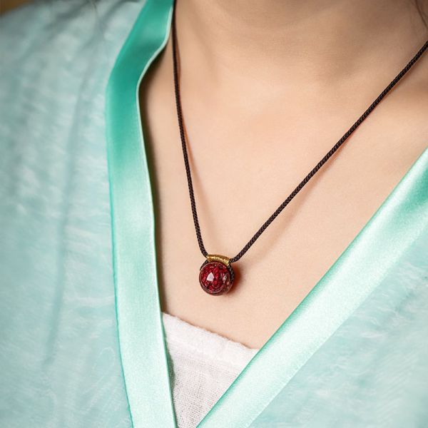 Classic Vintage & Enduringly Stylish Garment