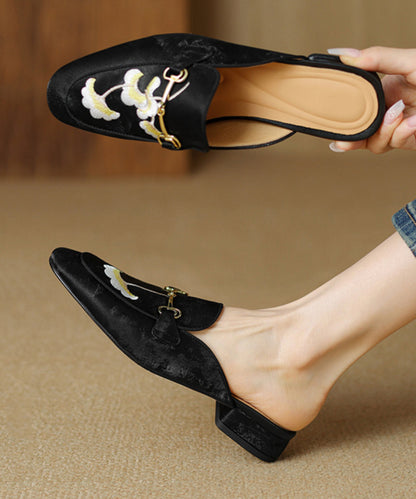 Beautifully Finished Sandals in a Timeless Design