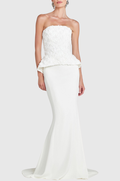 Beautifully Finished Pants in a Timeless Design
