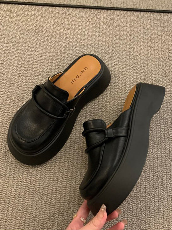 Elegantly Styled Shoes for Everyday Wear