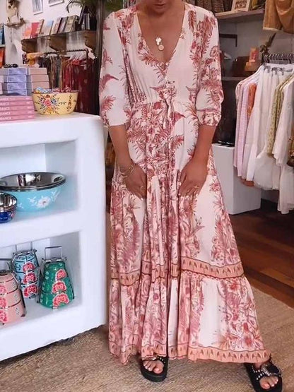 Classic Vintage Dress with a Flattering Fit