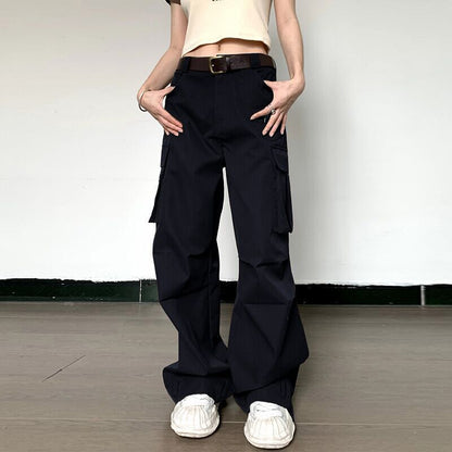 Classic Vintage Pants with a Flattering Fit