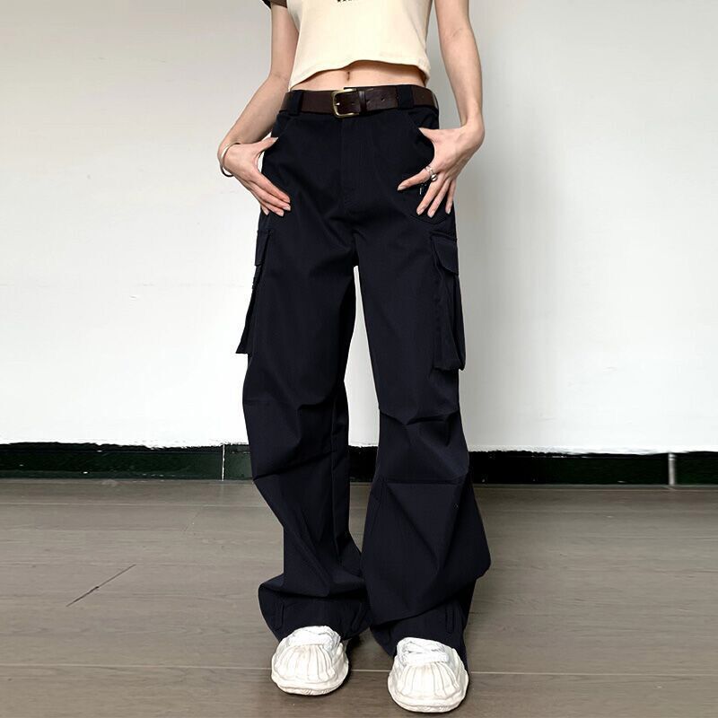 Classic Vintage Pants with a Flattering Fit