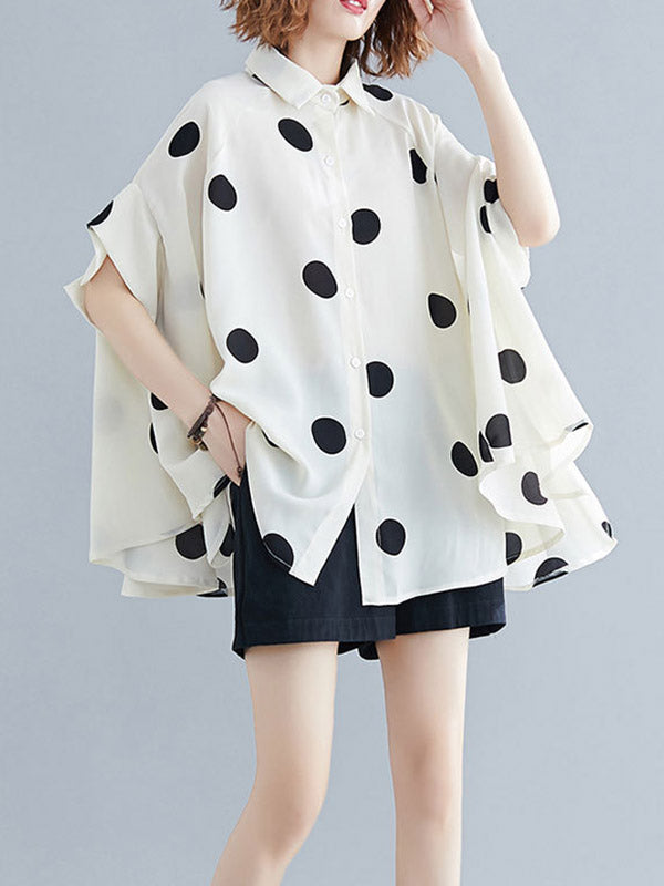 Classic Vintage Blouse with a Flattering Fit