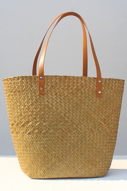 Polished Bag with an Effortless Classic Look