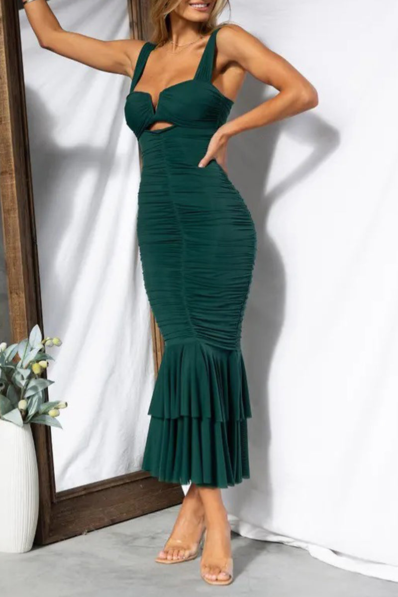 Gracefully Styled Dress for Any Occasion