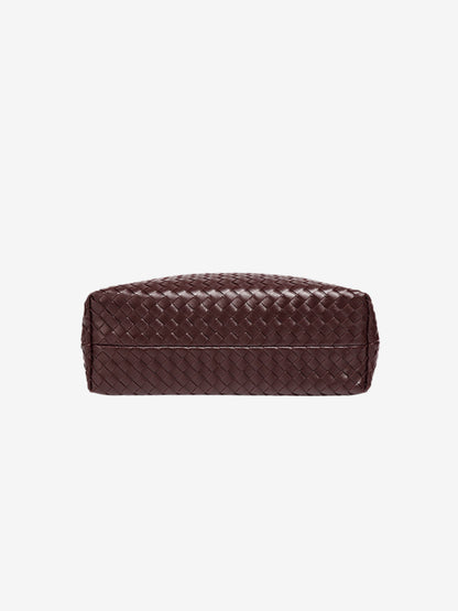 Beautifully Finished Bag in a Timeless Design