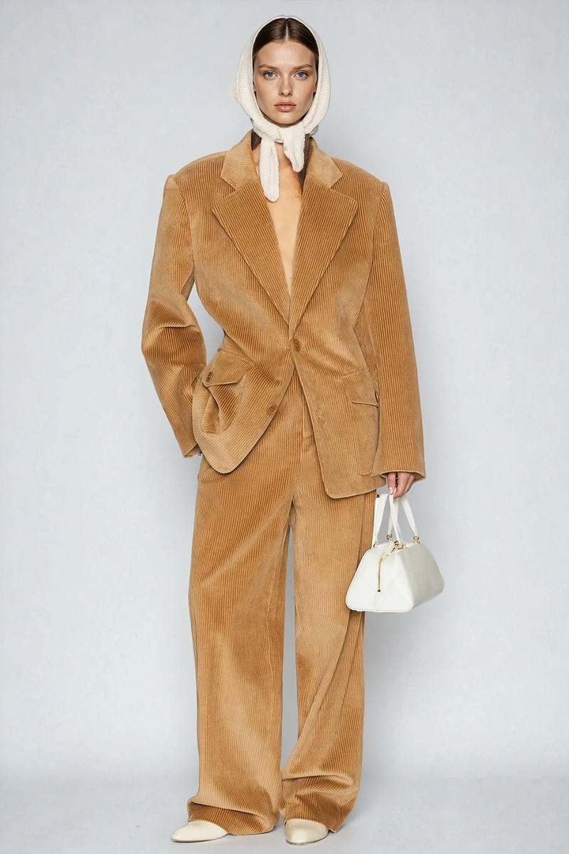 Polished Pants with an Effortless Classic Look