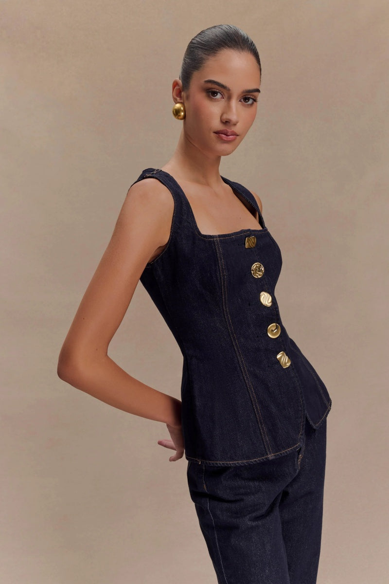 Classic Vintage Garment with a Flattering Fit