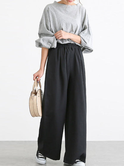 Sophisticated Trousers with a Clean Classic Look