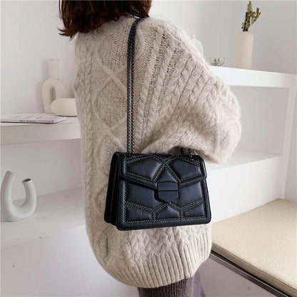 Beautifully Crafted Bag in a Classic Style