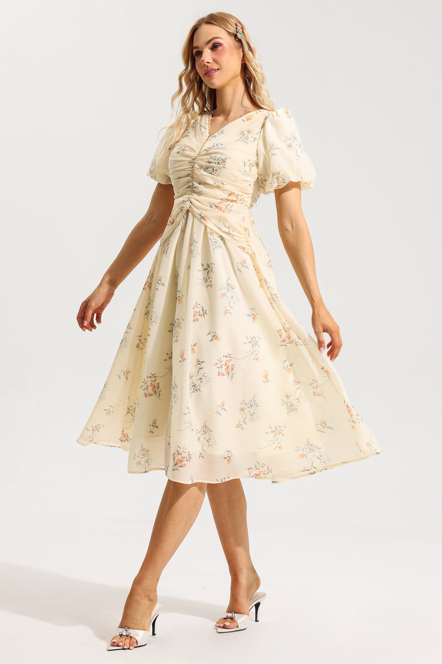 Beautifully Crafted Dress in a Classic Style