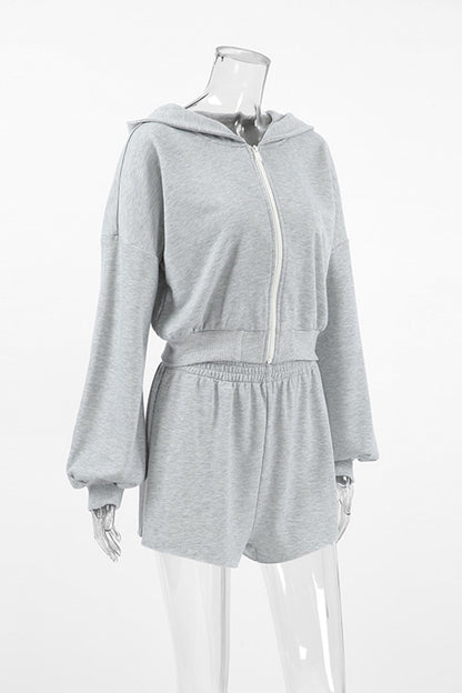 Beautifully Finished Top in a Timeless Design