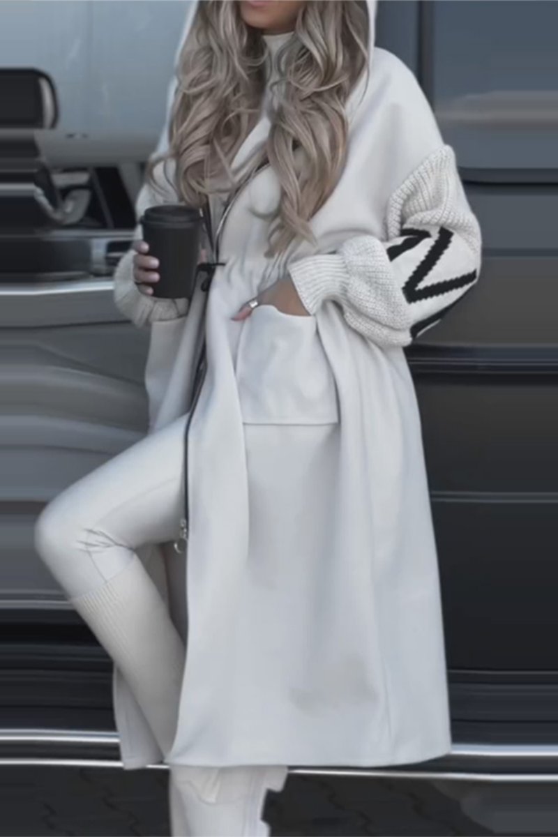 Sophisticated Garment with a Clean Classic Look