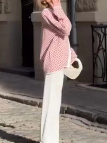 Beautifully Crafted Cardigan in a Classic Style