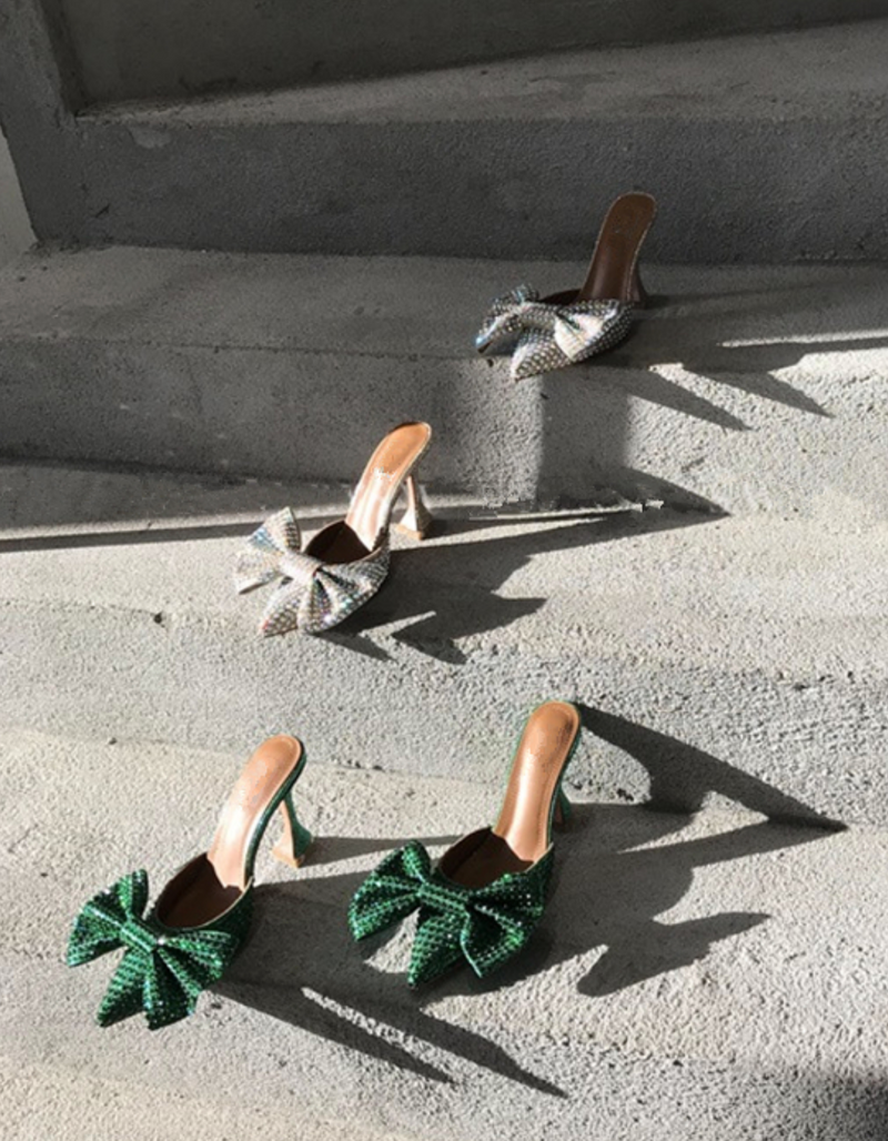 Polished Heels with an Effortless Classic Look