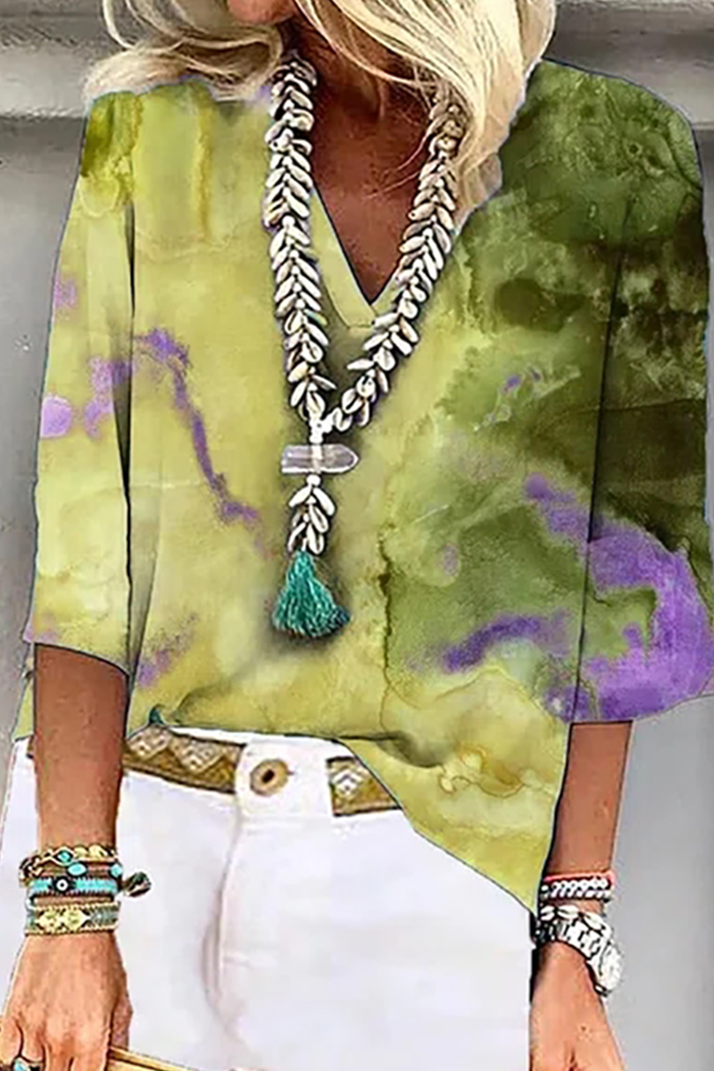 Beautifully Finished Top in a Timeless Design