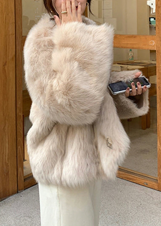 Sophisticated Coat with a Clean Classic Look