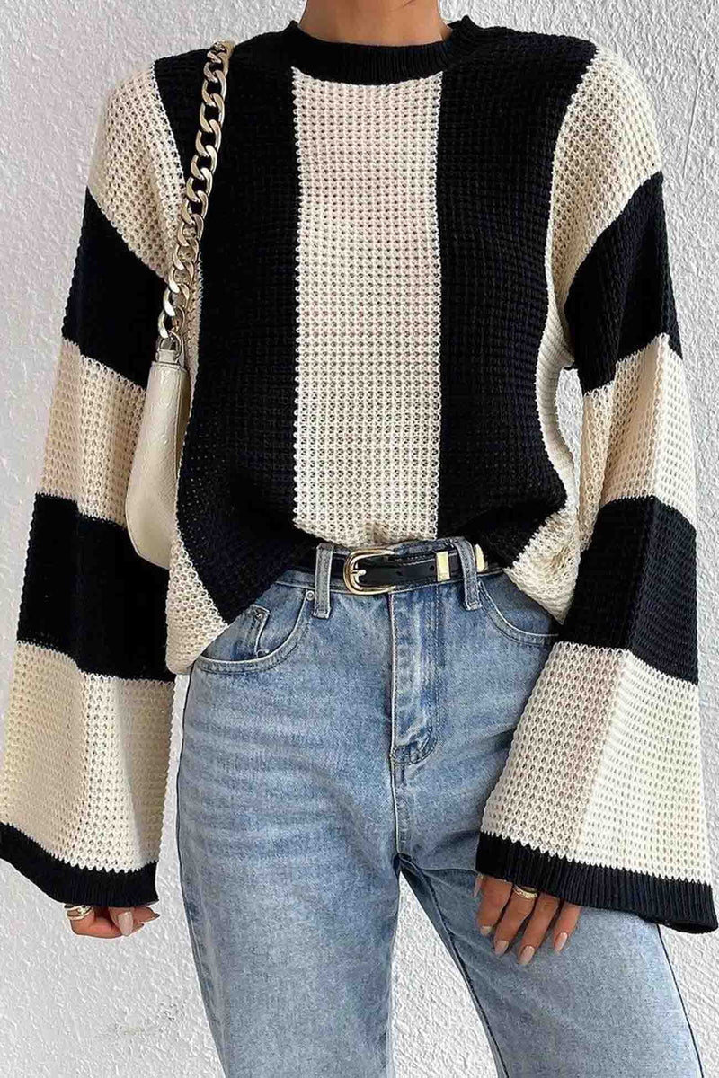 Well Tailored Sweater with a Graceful Silhouette