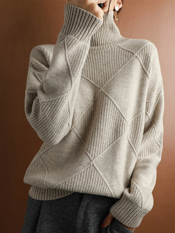 Beautifully Finished Sweater in a Timeless Design