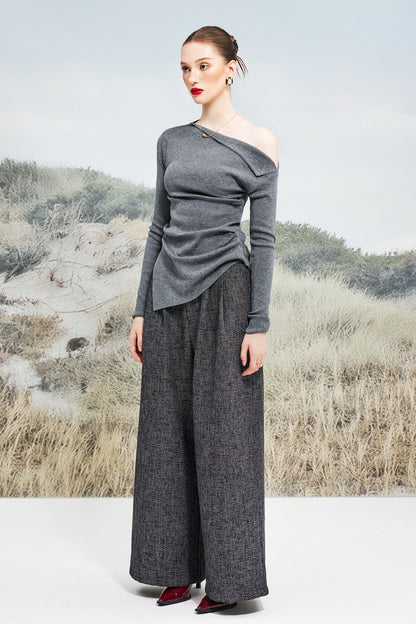 Gracefully Styled Trousers for Any Occasion
