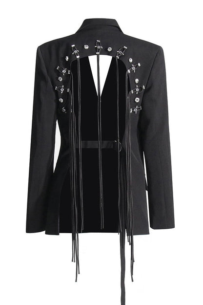 Gracefully Styled Garment for Any Occasion
