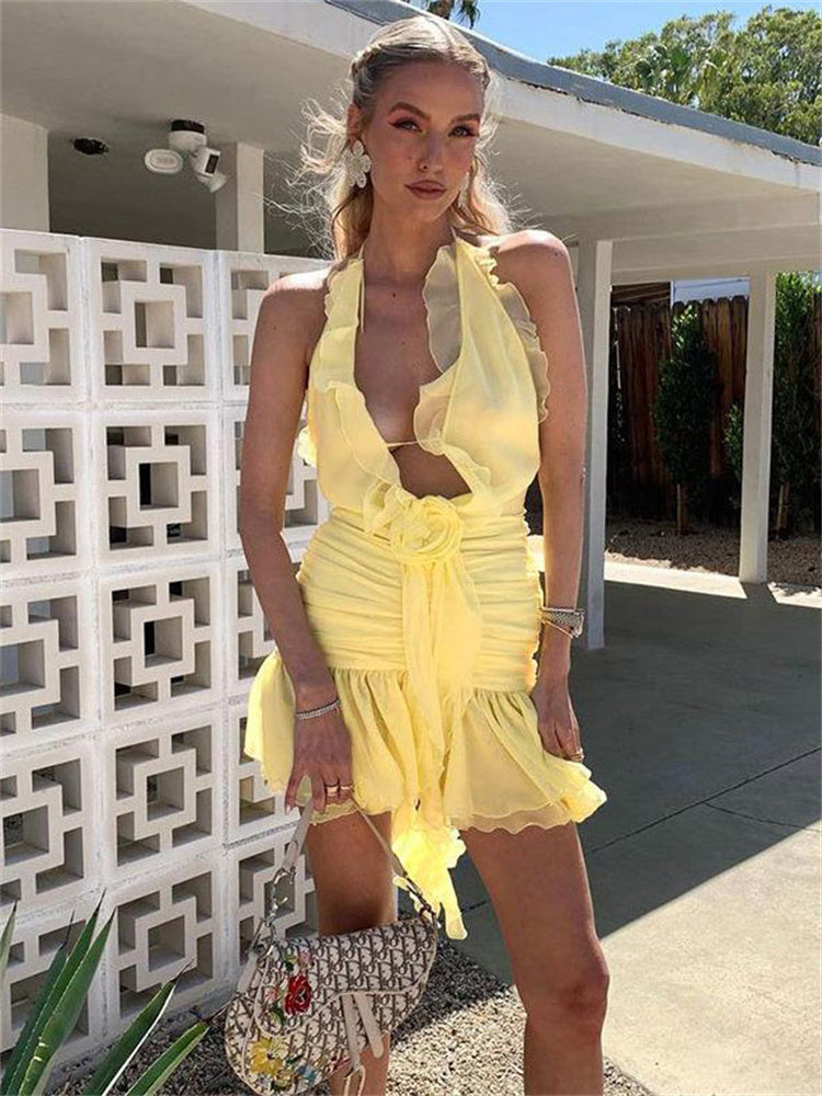 Gracefully Styled Dress for Any Occasion