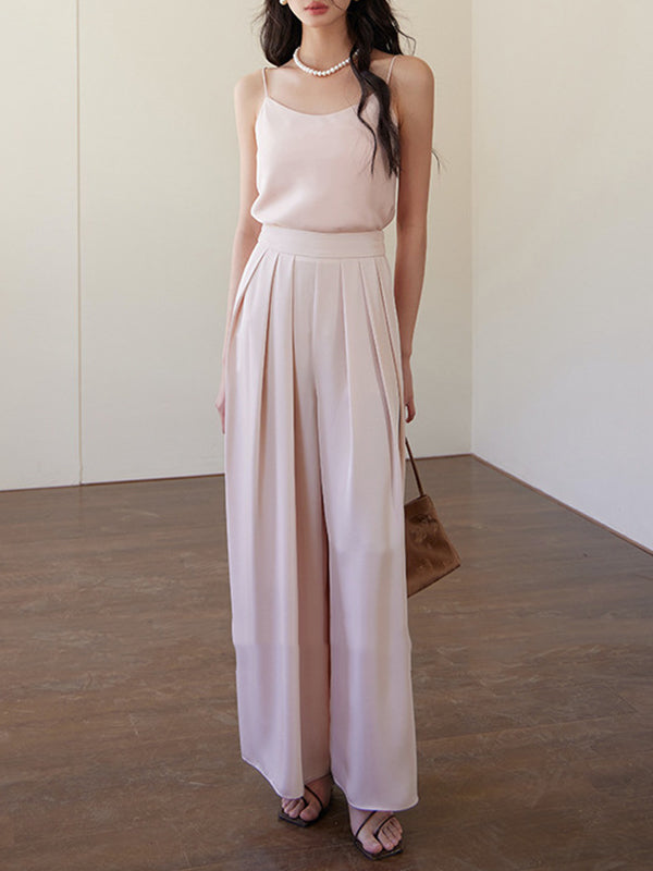 Polished Trousers with an Effortless Classic Look