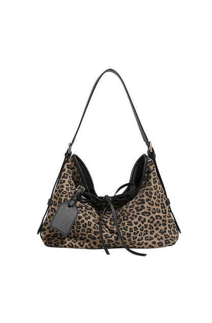 Elegantly Styled Bag for Everyday Wear
