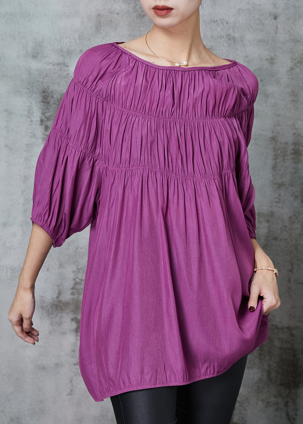 Well Tailored Shirt with a Graceful Silhouette