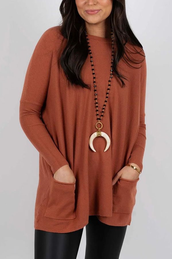 Well Tailored Sweater with a Graceful Silhouette