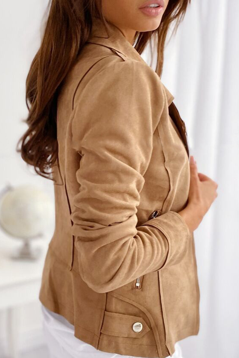 Polished Garment with an Effortless Classic Look
