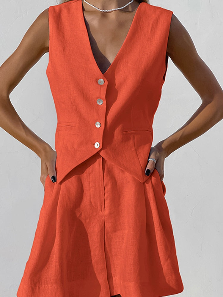 Sophisticated Garment with a Clean Classic Look