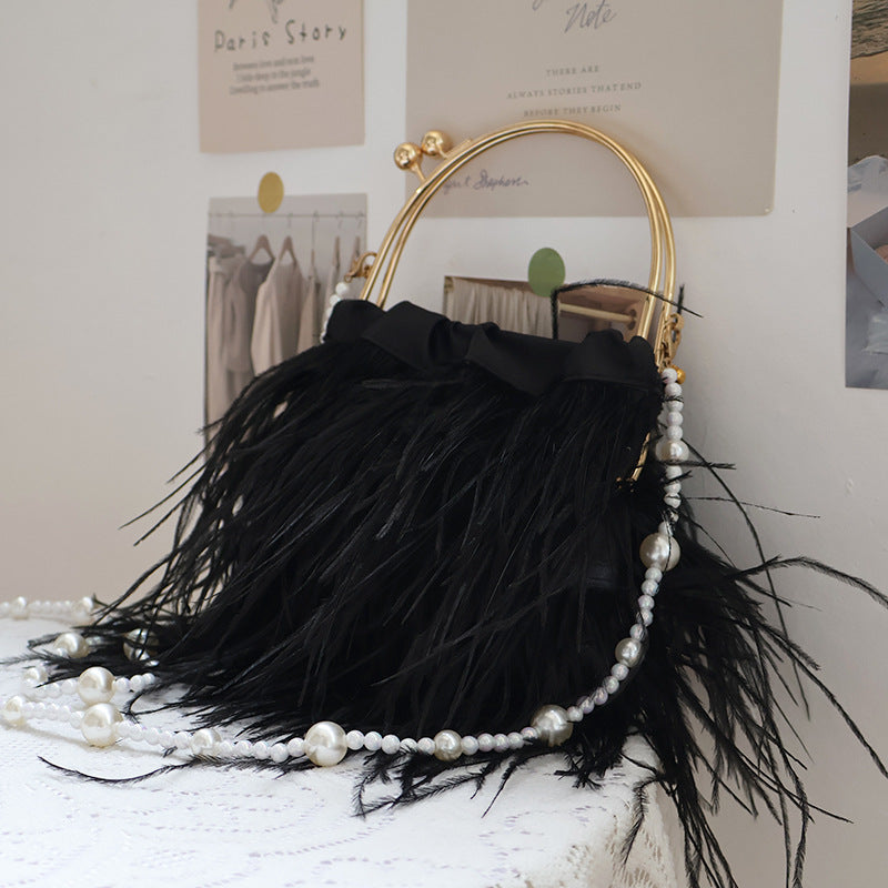 Polished Bag with an Effortless Classic Look