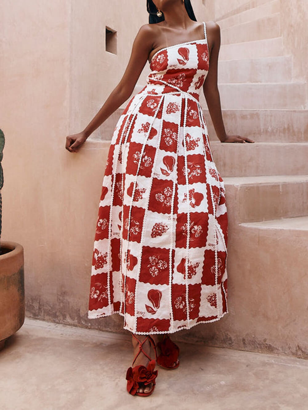 Elegantly Styled Dress for Everyday Wear