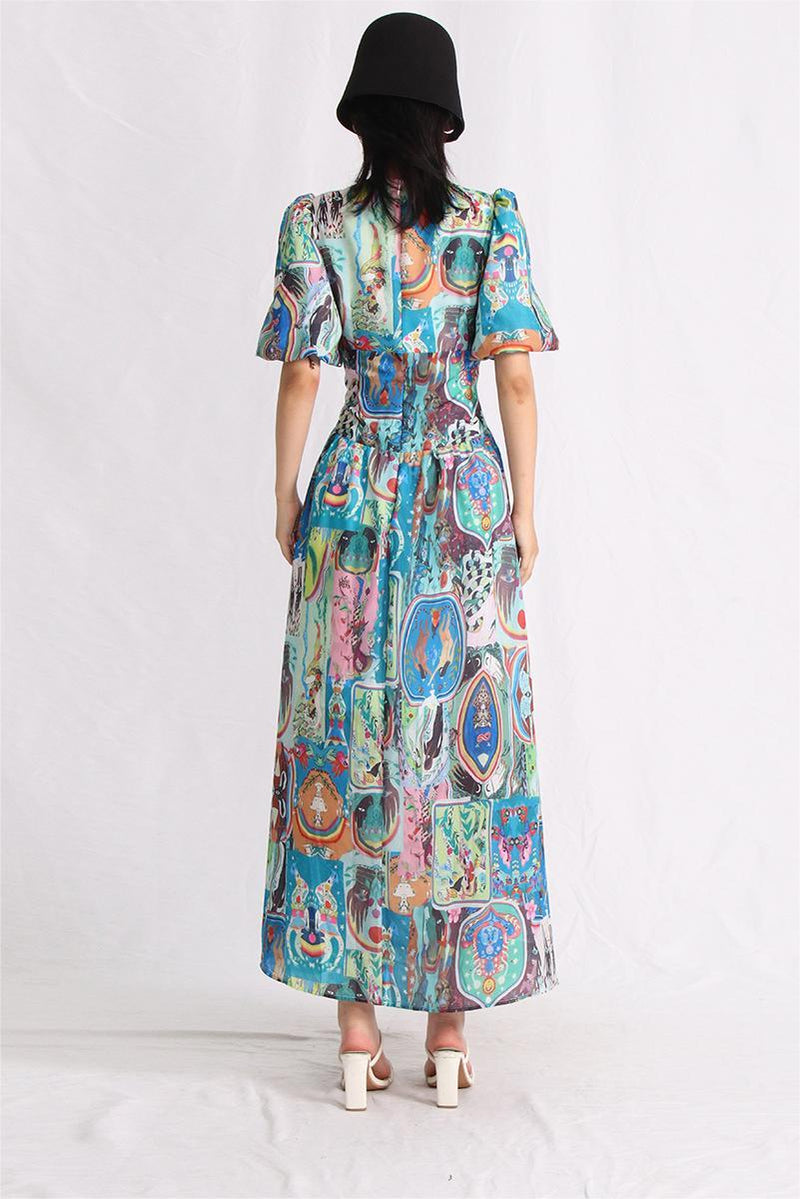 Classic Vintage & Enduringly Stylish Dress
