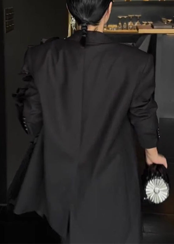 Effortlessly Elegant Coat with a Timeless Design