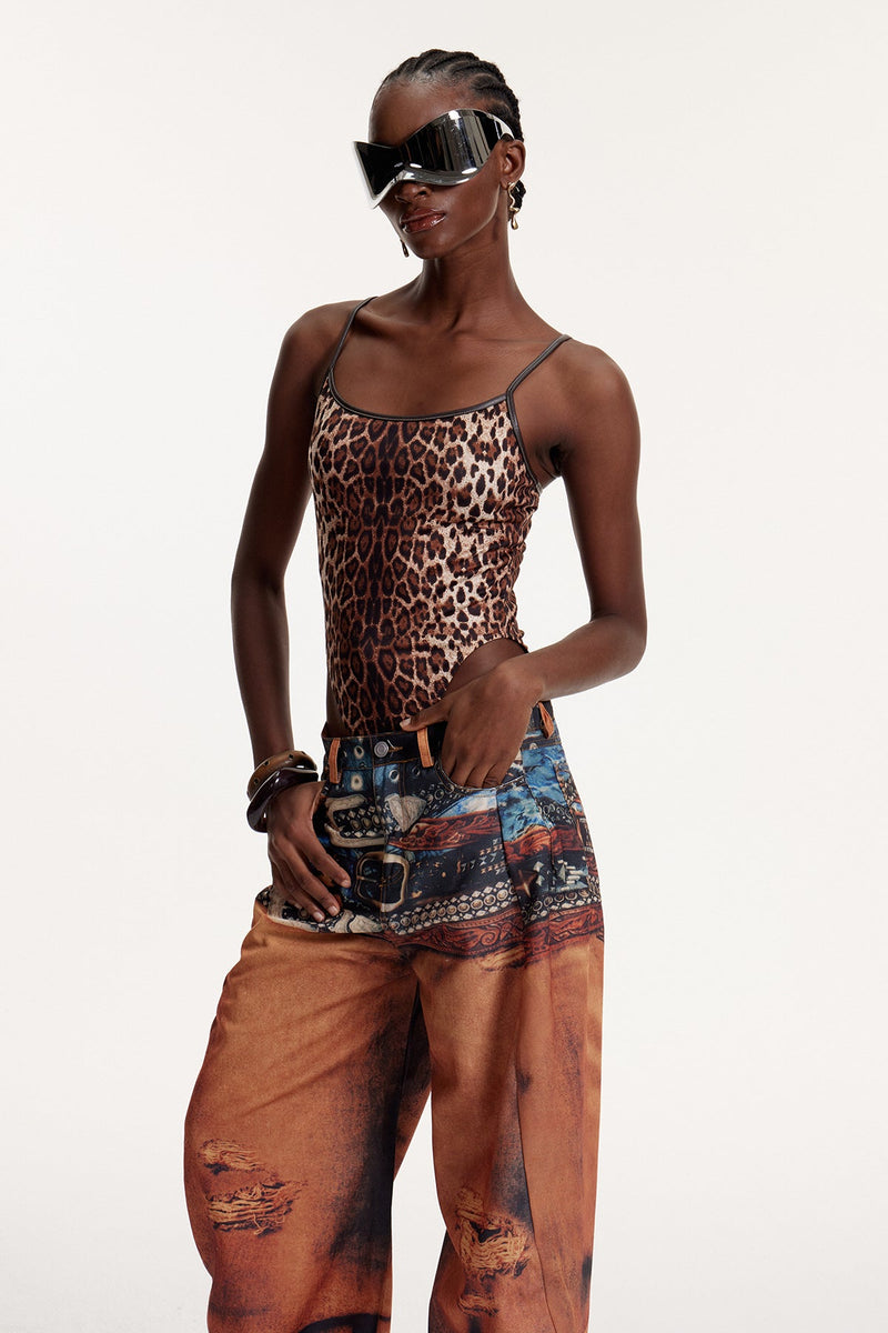 Gracefully Styled Garment for Any Occasion