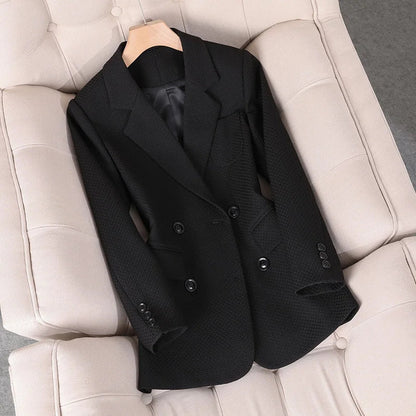 Beautifully Finished Garment in a Timeless Design