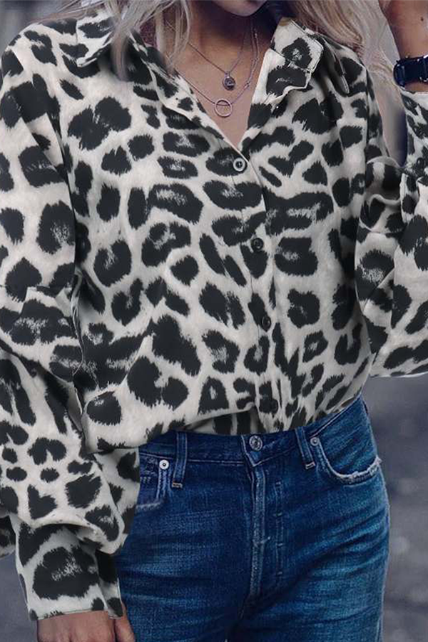 Classic Vintage & Enduringly Stylish Top