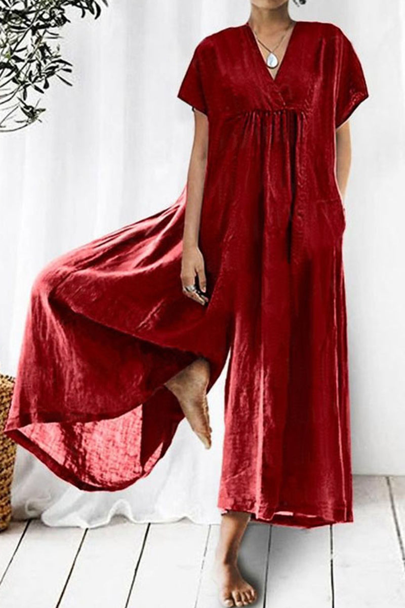 Effortlessly Elegant Garment with a Timeless Design