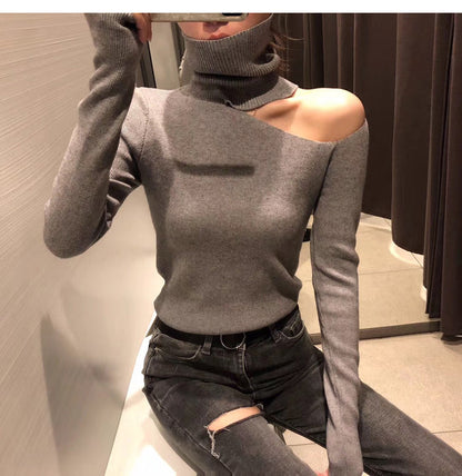 Beautifully Finished Sweater in a Timeless Design