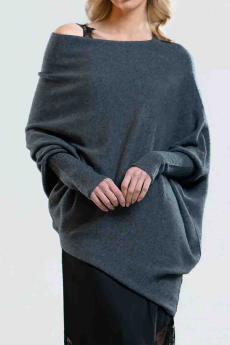 Effortlessly Elegant Top with a Timeless Design