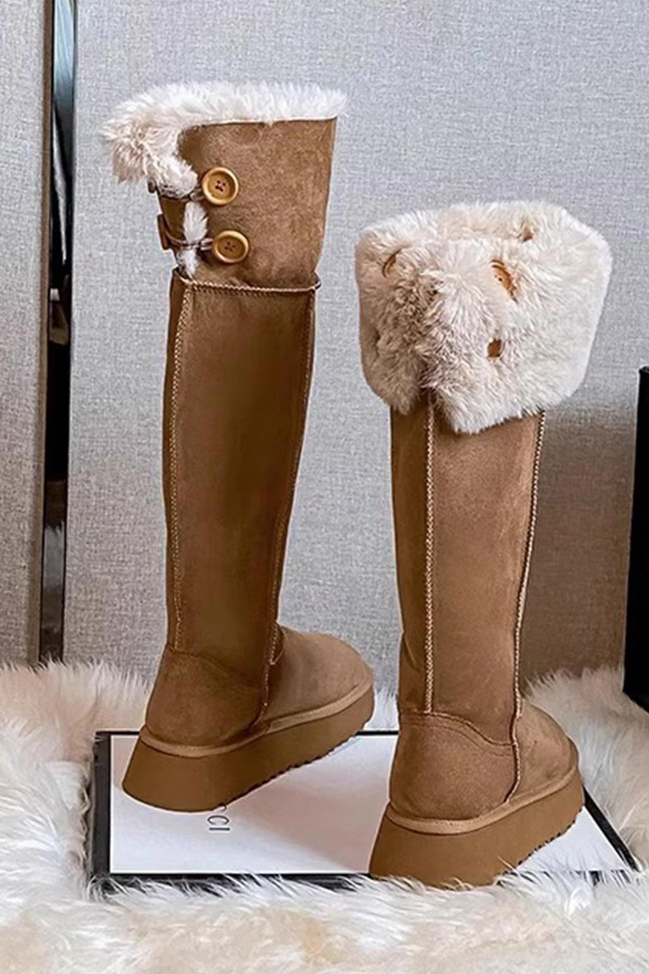 Polished Boots with an Effortless Classic Look
